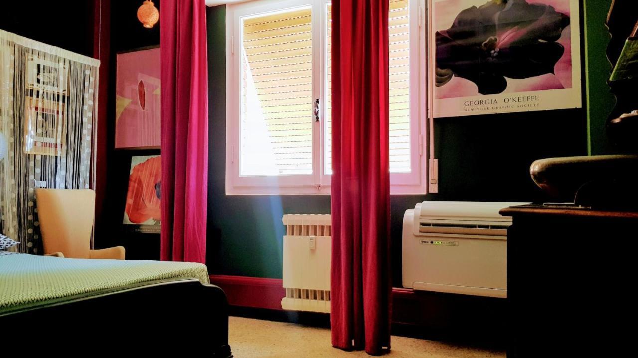 Апартаменты Domus Loulou Специя Экстерьер фото